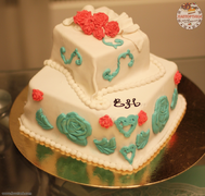 Торт цветочный двухъярусный