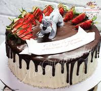 Торт ягодный Собака