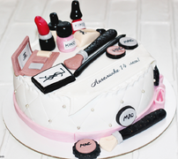 Торт Косметика