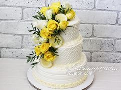 свадебный торт с цветами