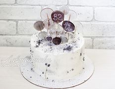 стильный торт на день рождения