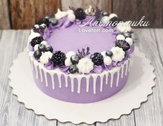 торт в фиолетовых тонах