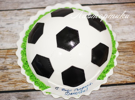 заказать торт в виде футбольного мяча