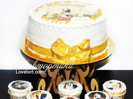 заказать свадебный торт в золотом цвете